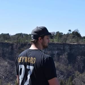 Meet your Posher, Zach